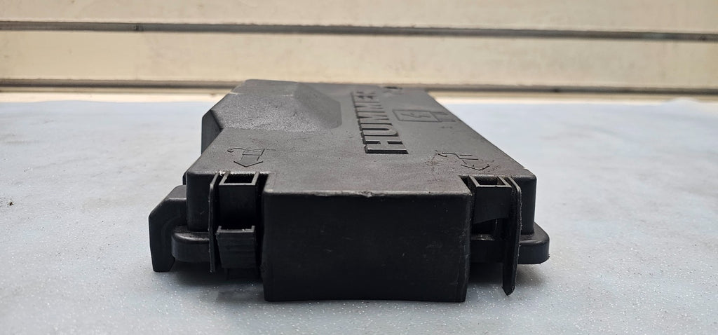 🔥2006 HUMMER H3 FRONT ENGINE MULTIUSE FUSE RELAY JUNCTION ID UPPER COVER