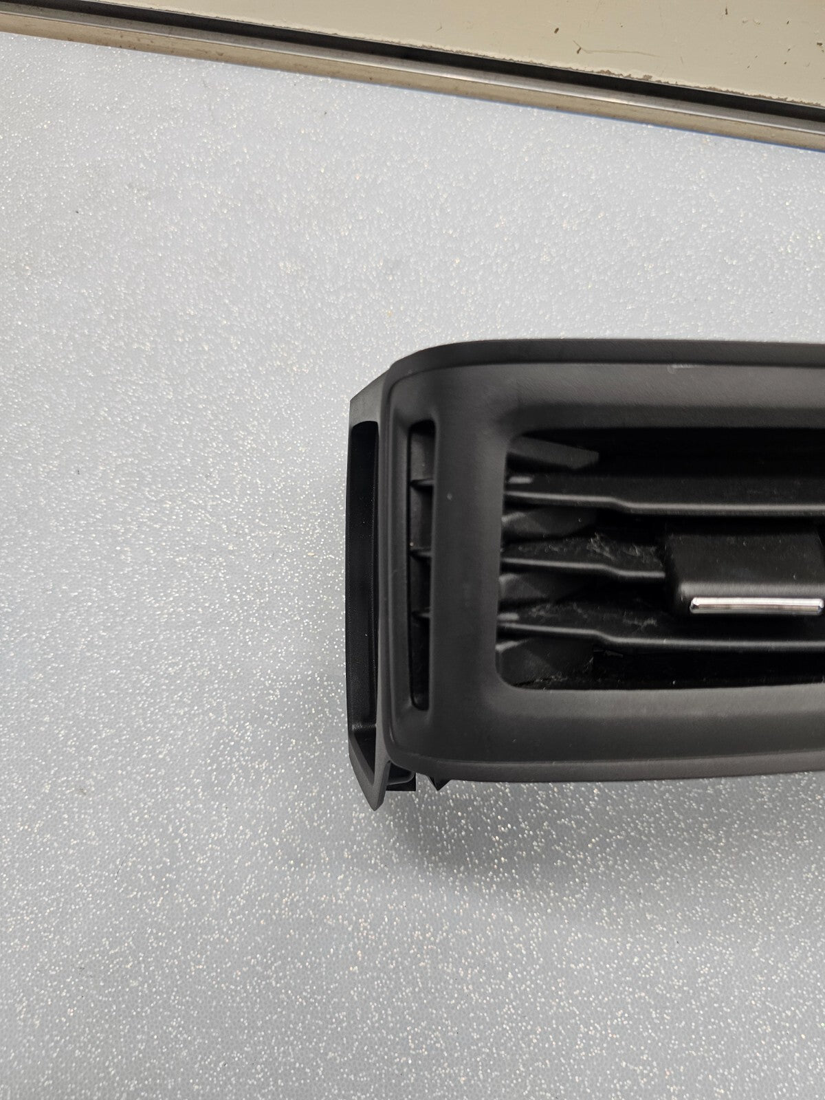 🔥2012 - 2014 Ford Focus Dash A/C Air Vent Trim Driver Side Front OEM