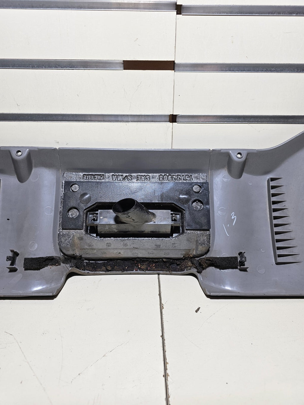 🔥95-99 CHEVY GMC TRUCK CK INSTRUMENT PANEL DASH KNEE BOLSTER PANEL GRAY OEM