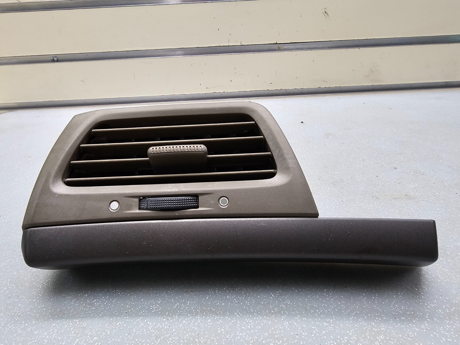 🔥08-12 Honda Accord Left Front Driver Side Dash AC Air Vent DARK TAN OEM