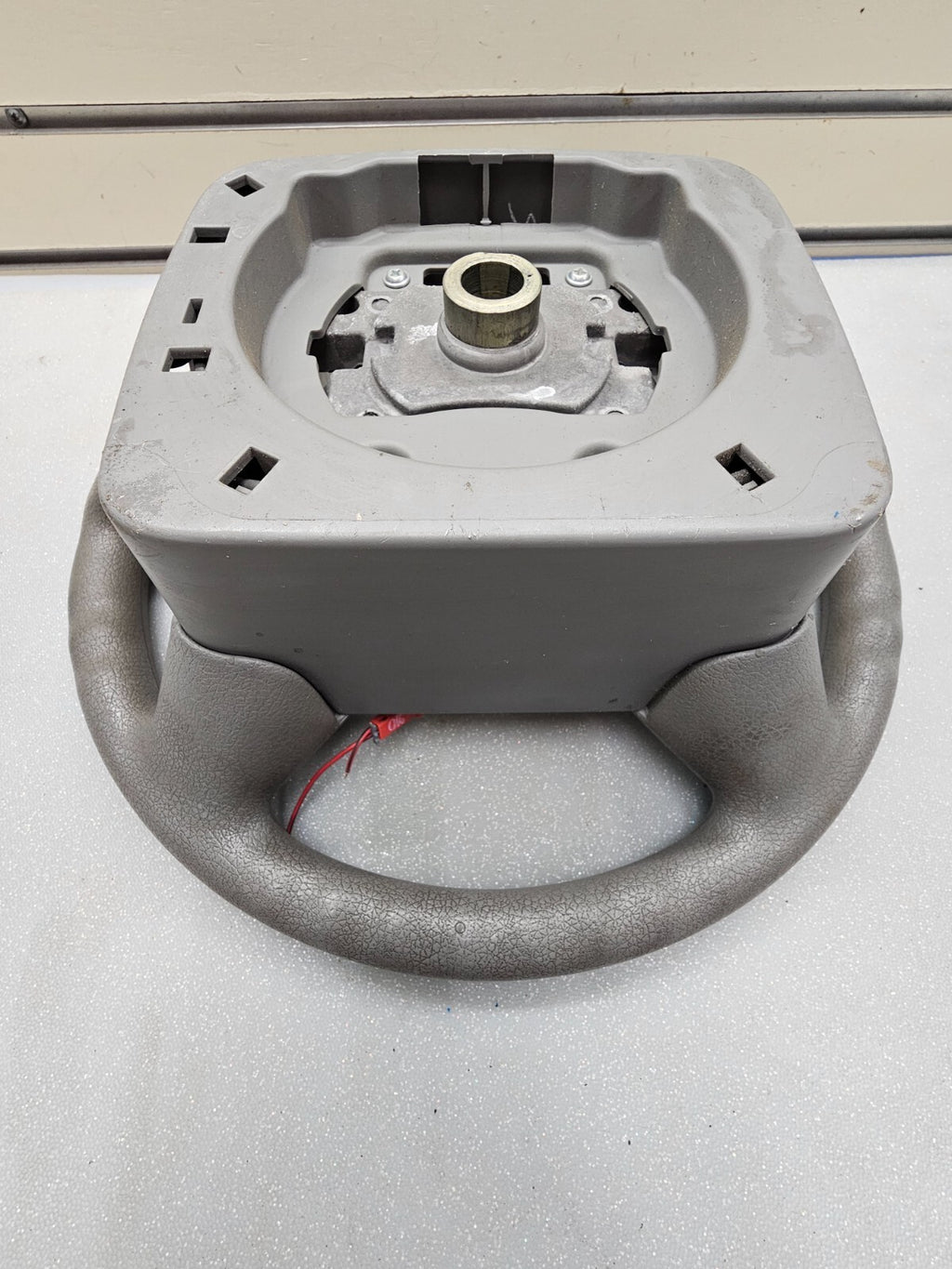 2004-2008 Ford F-150 Tan Leather Wrapped Steering Wheel OEM CONTROL SWITCH GRAY