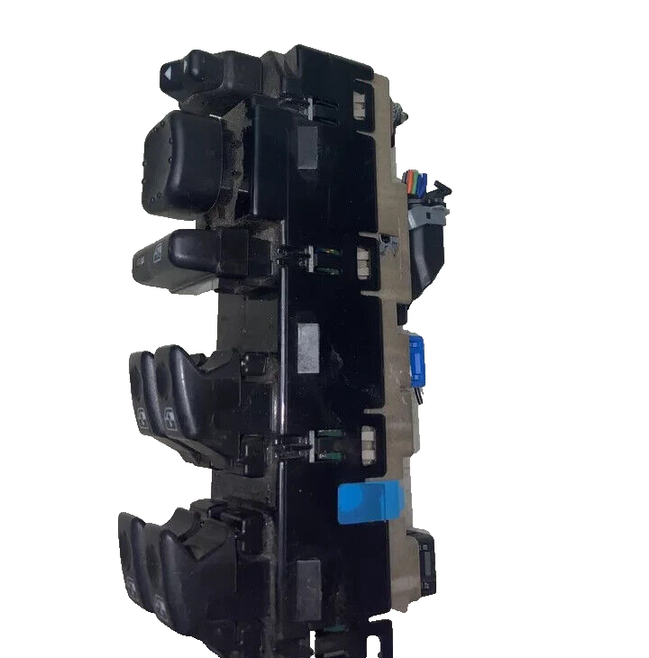 03-06 Chevy Silverado Sierra Power Front Left Driver Window Switch Assembly WS4