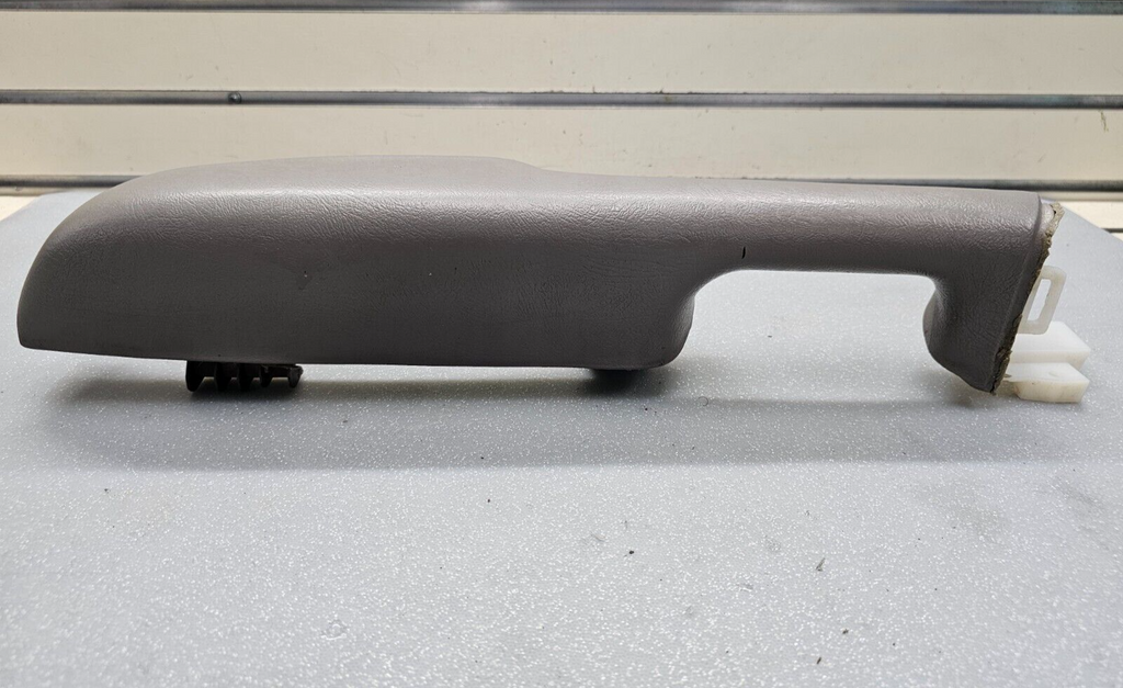 🔥03-06 Silverado SIERRA Door Panel ARMREST Front RIGHT Passenger Handle LT GRAY