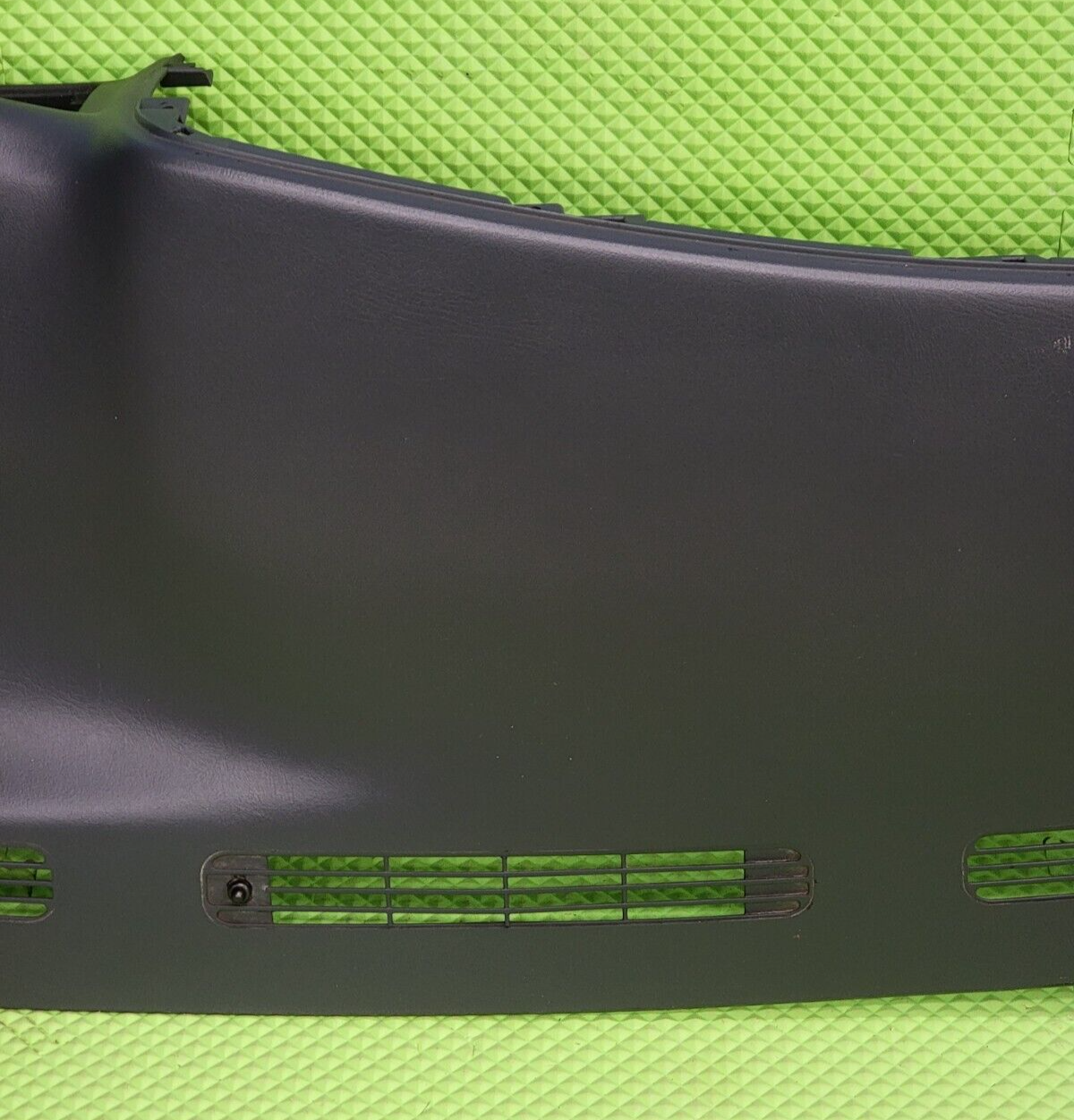99-06 SILVERADO SIERRA TAHOE Upper Dash Cap Cover Top Pad Dashboard DK GRAY DP1
