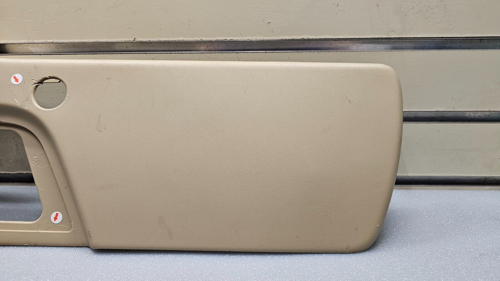 🔥07-14 Silverado Sierra Front Right Passenger Saet Switch Trim Cover Panel Tan