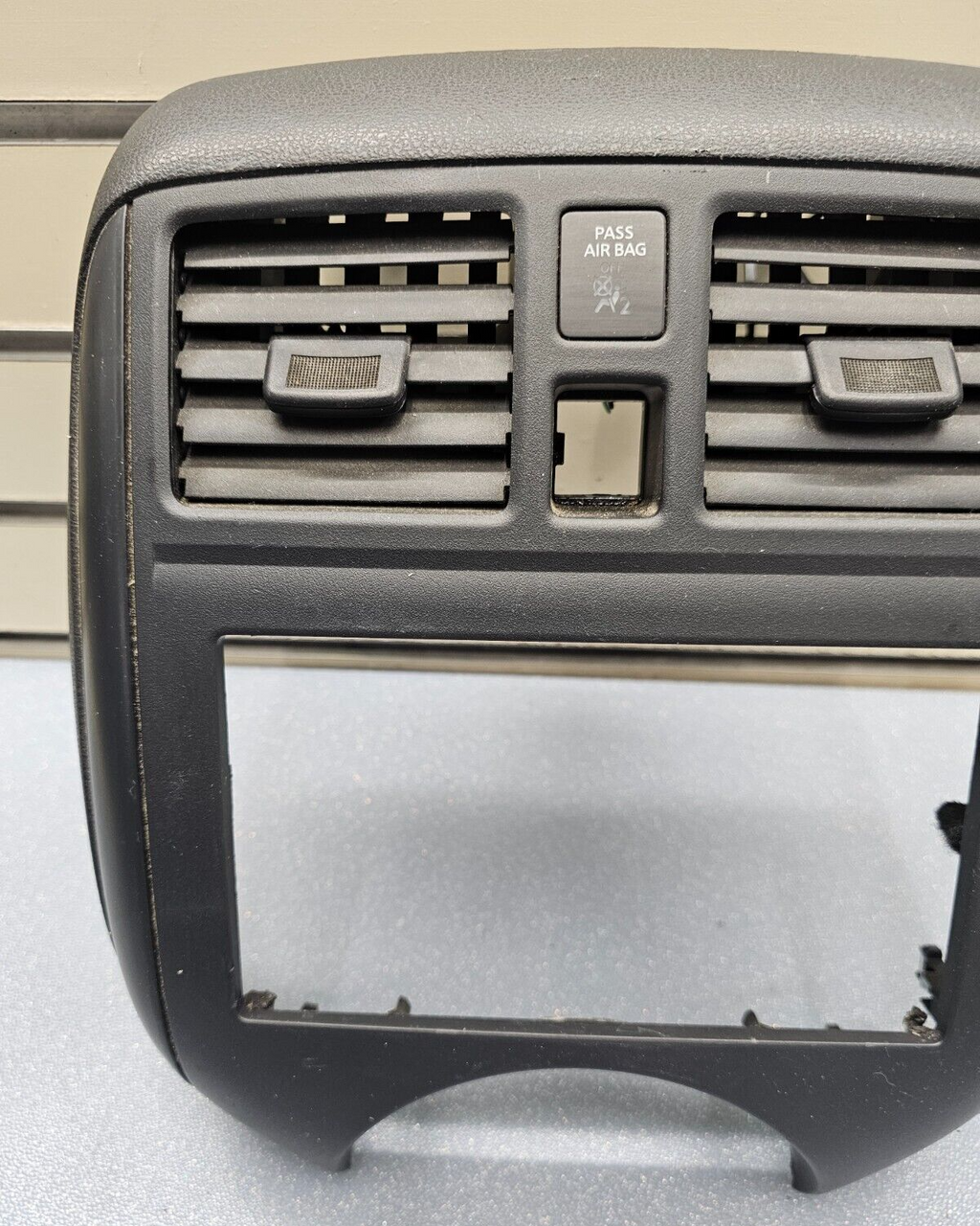 🔥12-14 VERSA CENTER DASH AM FM RADIO AUDIO STEREO DISPLAY TRIM BEZEL GRAY OEM
