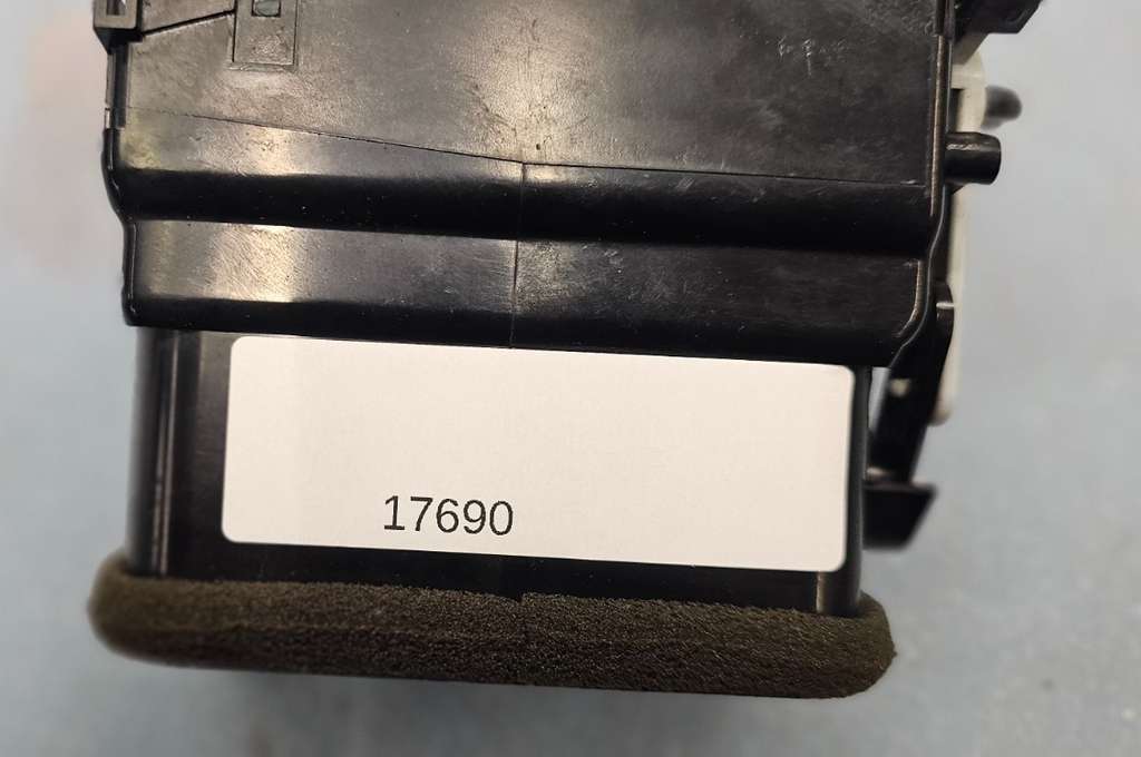 🔥03-09 Toyota 4Runner Dash Center Left Driver A/C AC HVAC Heater Air Vent Black