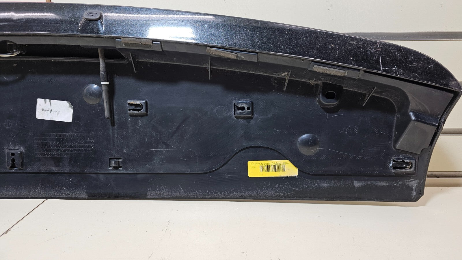 🔥11-20 Grand Caravan Rear Upper Hatch Spoiler Wing Mount Break Light Black OEM