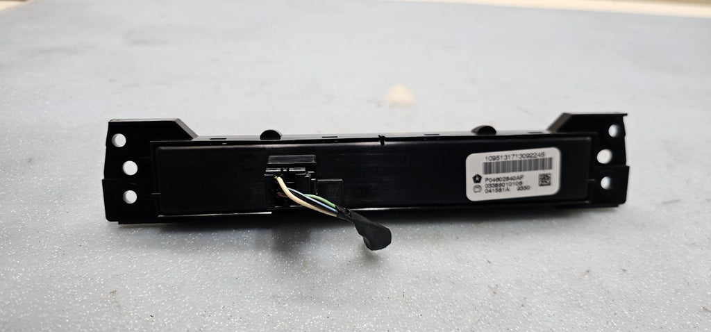🔥08-10 Jeep Commander Grand Cherokee Dash Mounted Heated Seat Control Switch