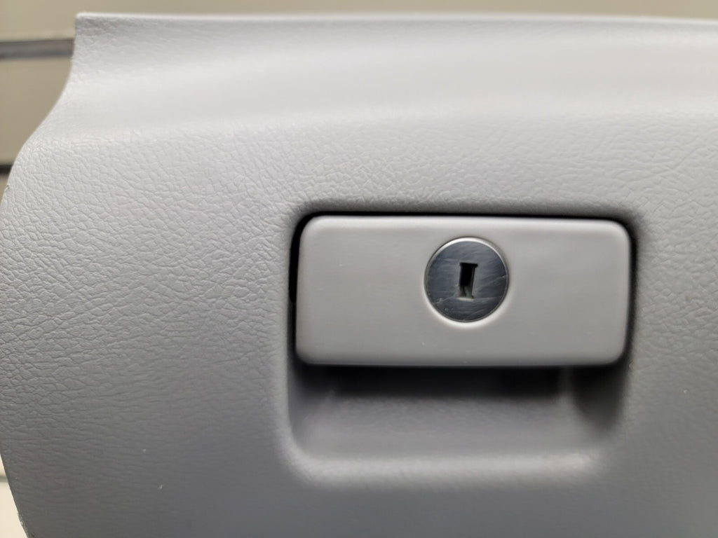 🔥2008-2013 Toyota HIGHLANDER Glove Box complete  LMTD/Hybrid gray