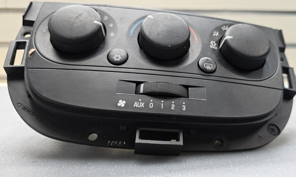 07-09 Montana Relay Uplander Terraza Dash Temperature AC Heater Climate Control