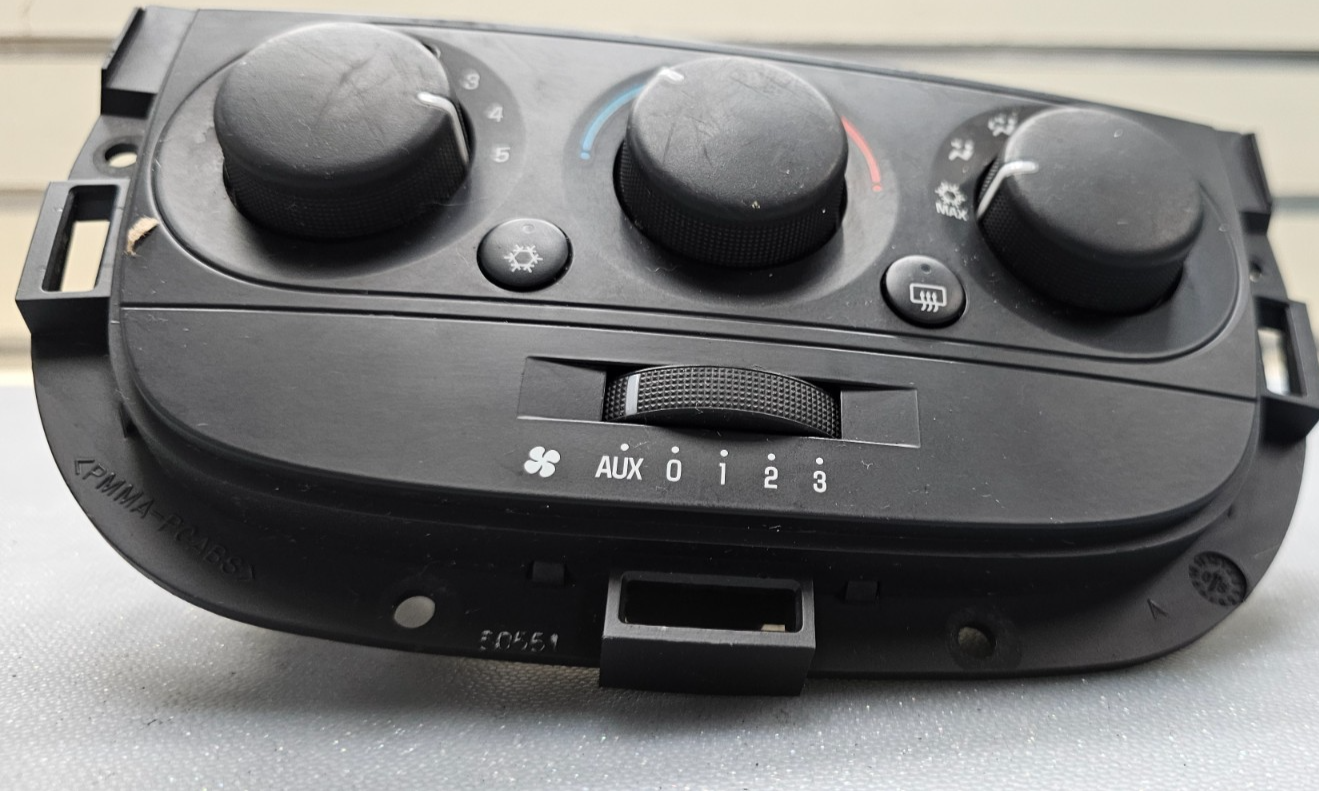 07-09 Montana Relay Uplander Terraza Dash Temperature AC Heater Climate Control