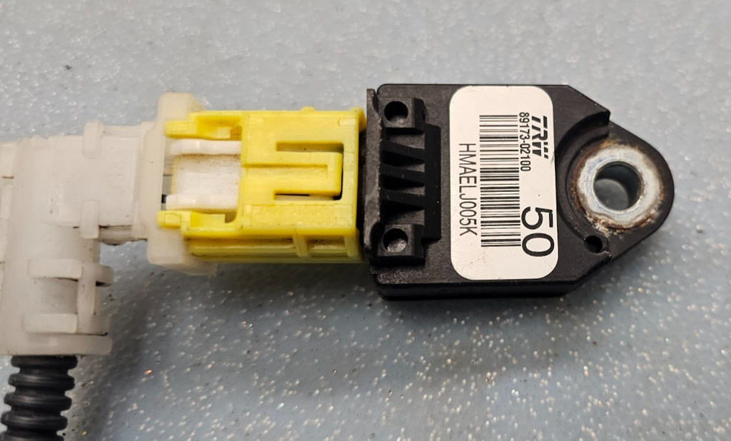 🔥2014-2019 Toyota Corolla Front Impact Sensor