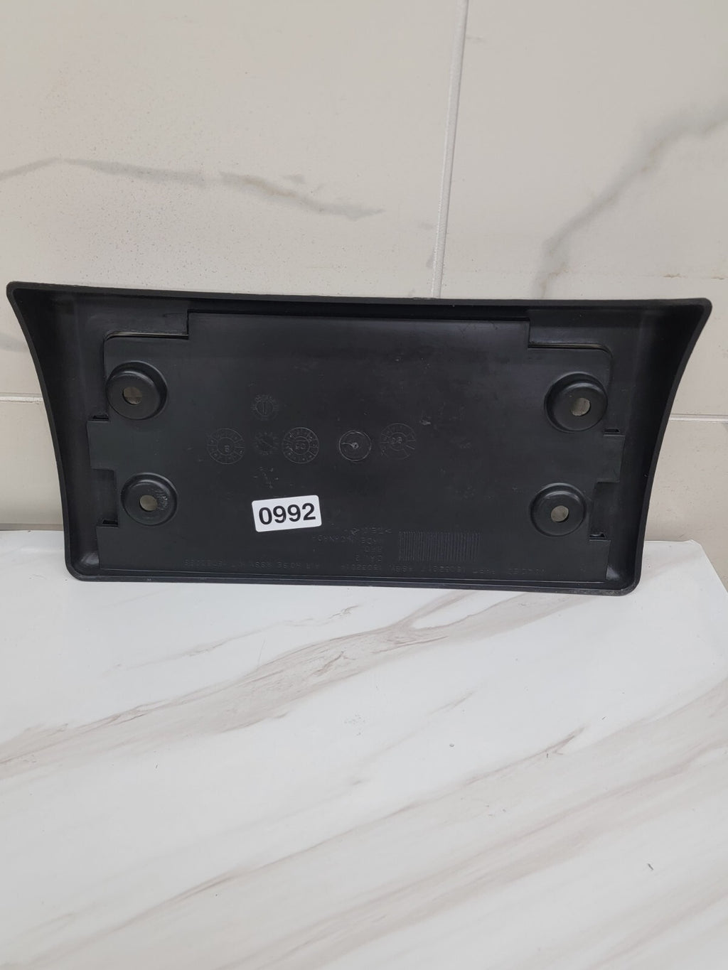 🔥2002-2009 GMC Envoy Front License Plate Bracket Mount OEM 15032017