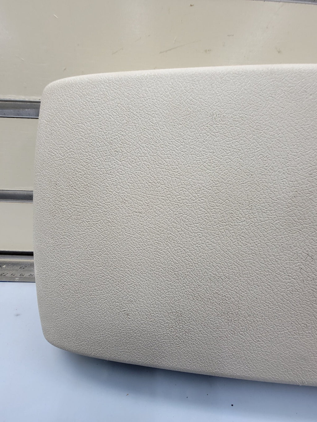 🔥05-07 Chrysler 300 Dodge CHARGER Center Console ARMREST Lid Cover LIGHT TAN