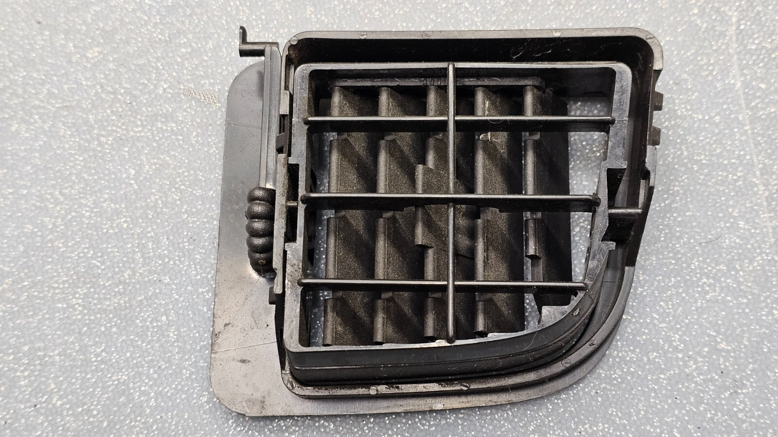🔥 99-06 Silverado Tahoe Dash Left Driver Air Vent AC A/C Heater Panel BLACK