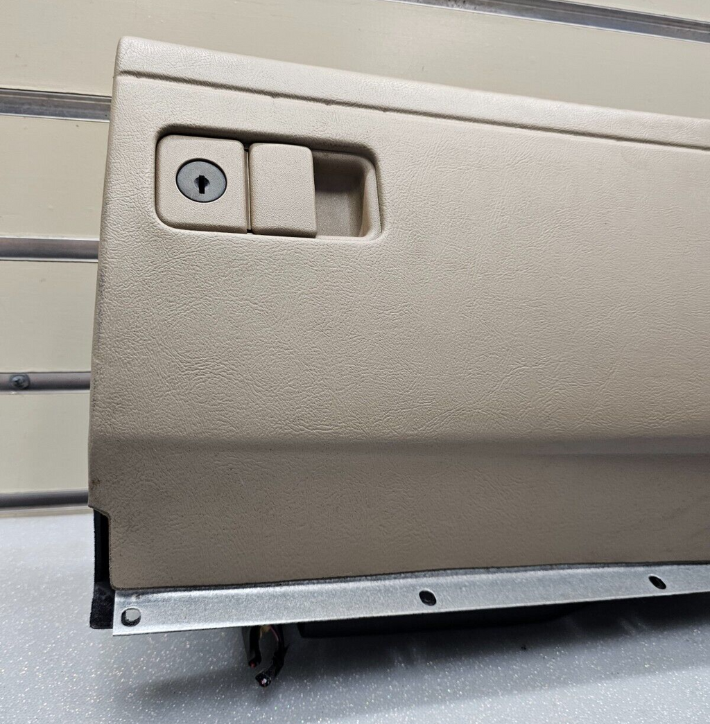 94-99 Buick LeSabre Dash Glove Box Board Lid Storage Compartment Cover Lock Tan