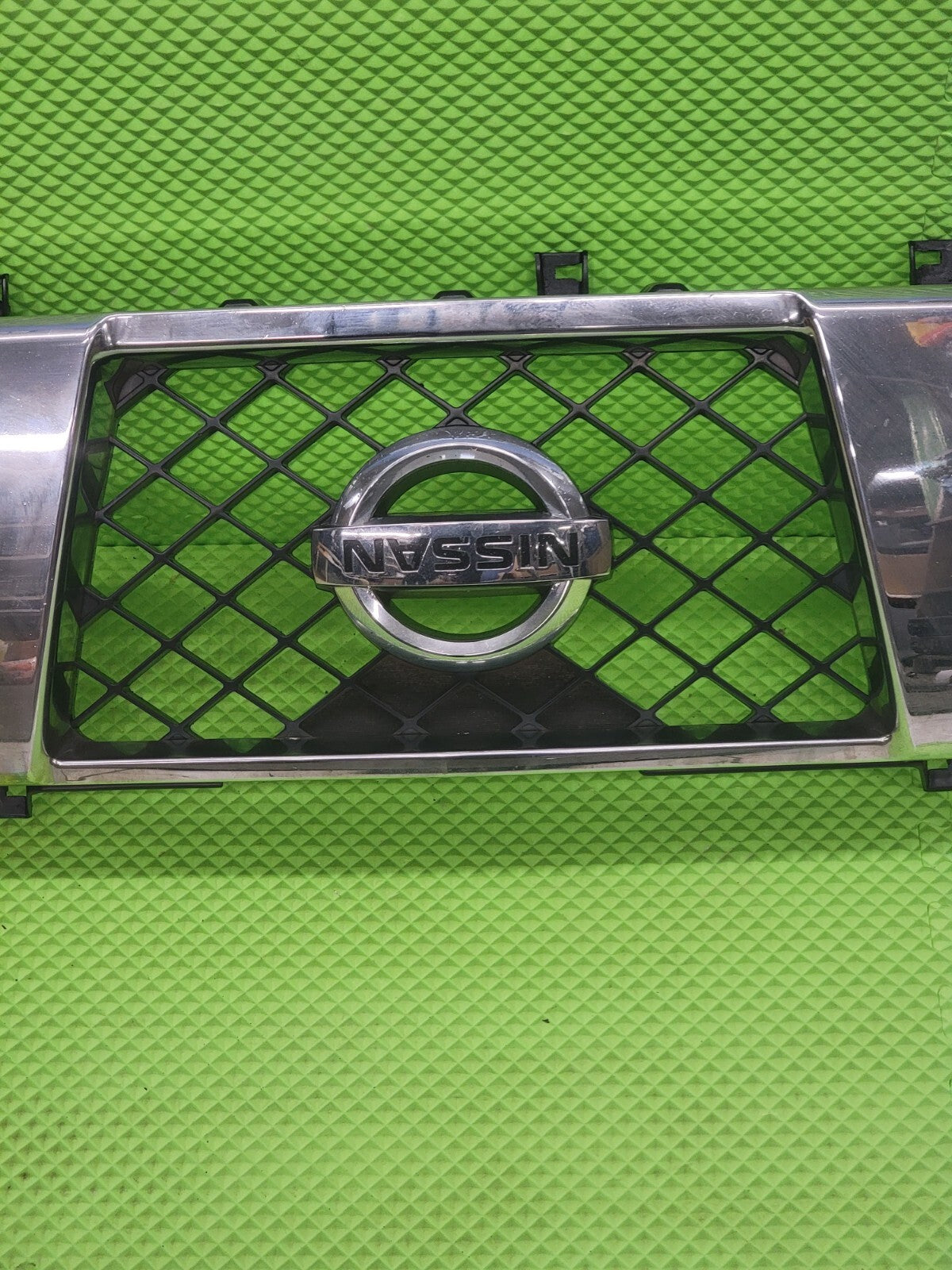 🔥05-07 NISSAN PATHFINDER FRONT GRILLE ASSEMBLY COVER INSERT MOLDING CHROME OEM