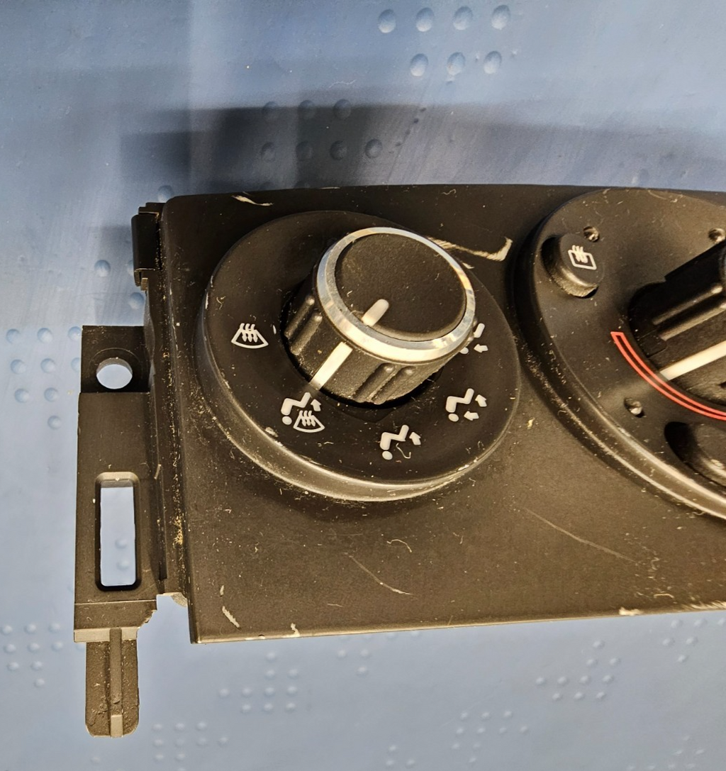 11-17 Jeep Compass Patriot Dash Climate Control Unit AC Heater Temperature HVAC