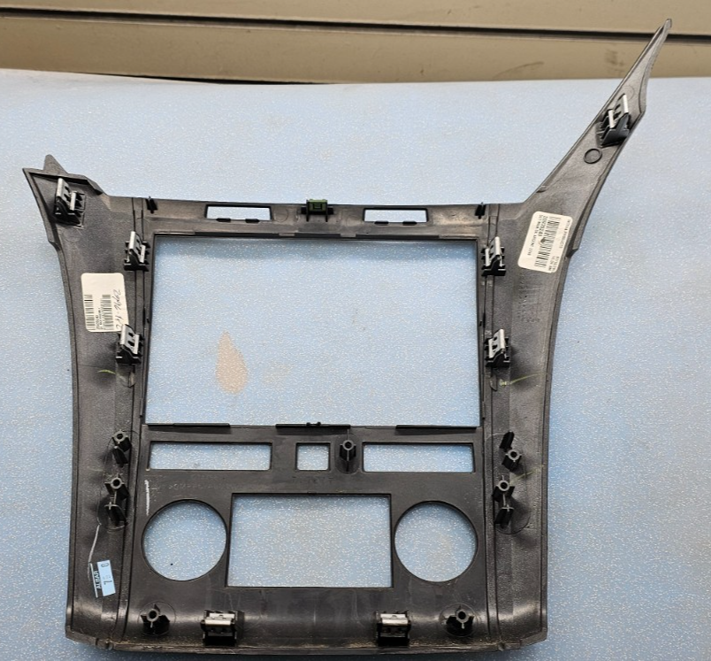 🔥09-12 Chevrolet Traverse Center Dash Radio Climate Control Cover Bezel silver