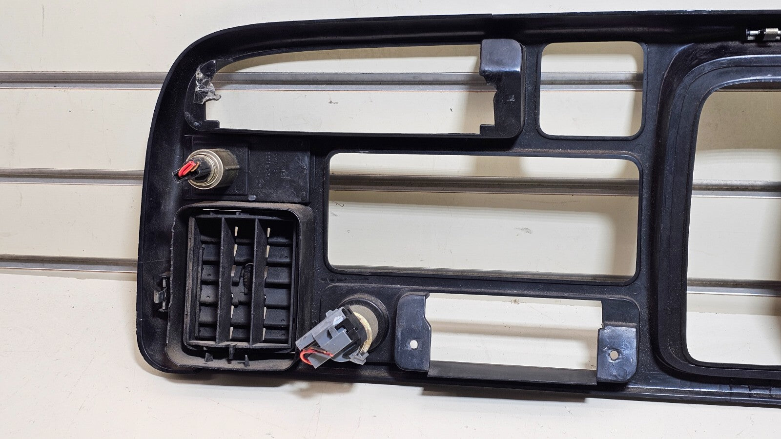 🔥94-97 Dodge Ram Dash Instrument Speedometer Cluster Trim Bezel Panel Black