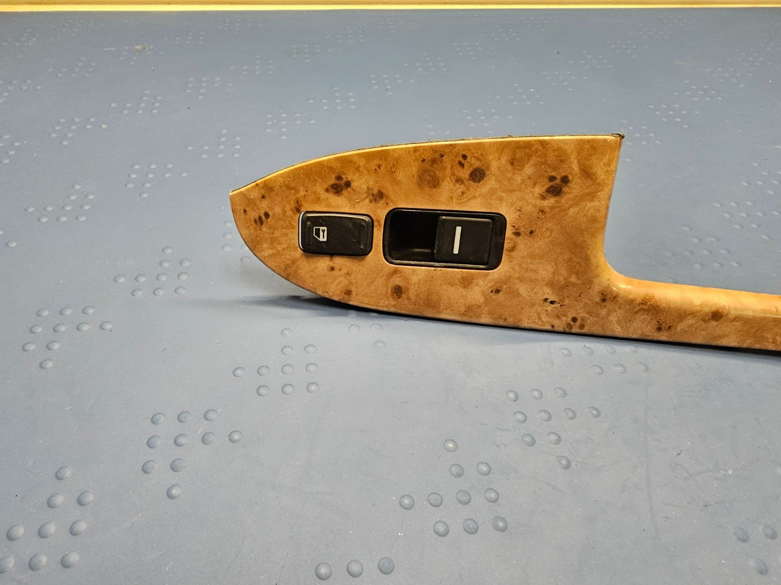 🔥03-07 Accord Coupe Right Passenger Window Power Switch Bezel Assembly Wood