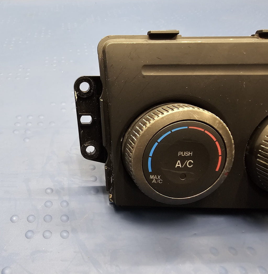 09-13 Mazda 6 Dash AC Heater Temperature Climate Control Air Conditioner