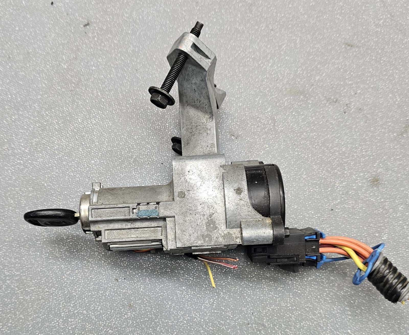 🔥95-07 VUE SC SL STEERING COLUMN IGNITION LOCK CYLINDER KEY SWITCH ASSEMBLY