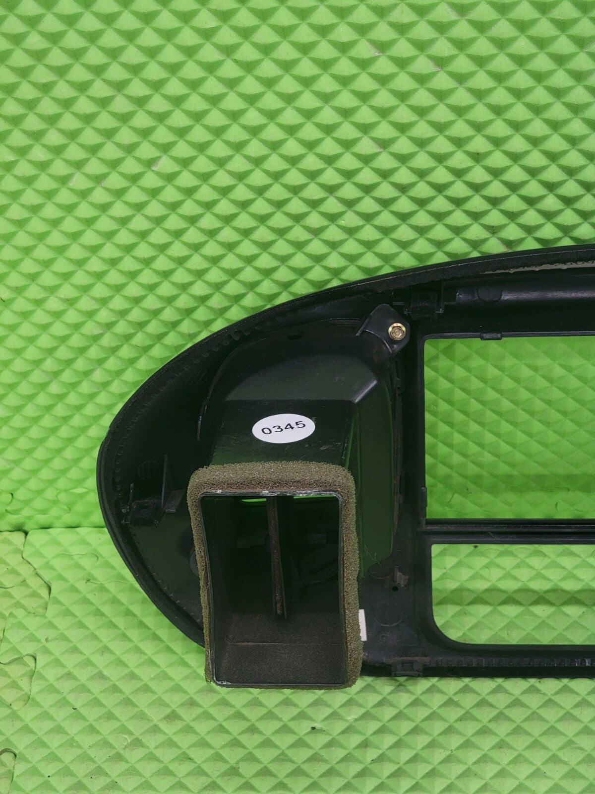 97-03Ford F150 Center Dash Radio Climate BEZEL Trim Panel A4WD 4H 4L Line GrayB1