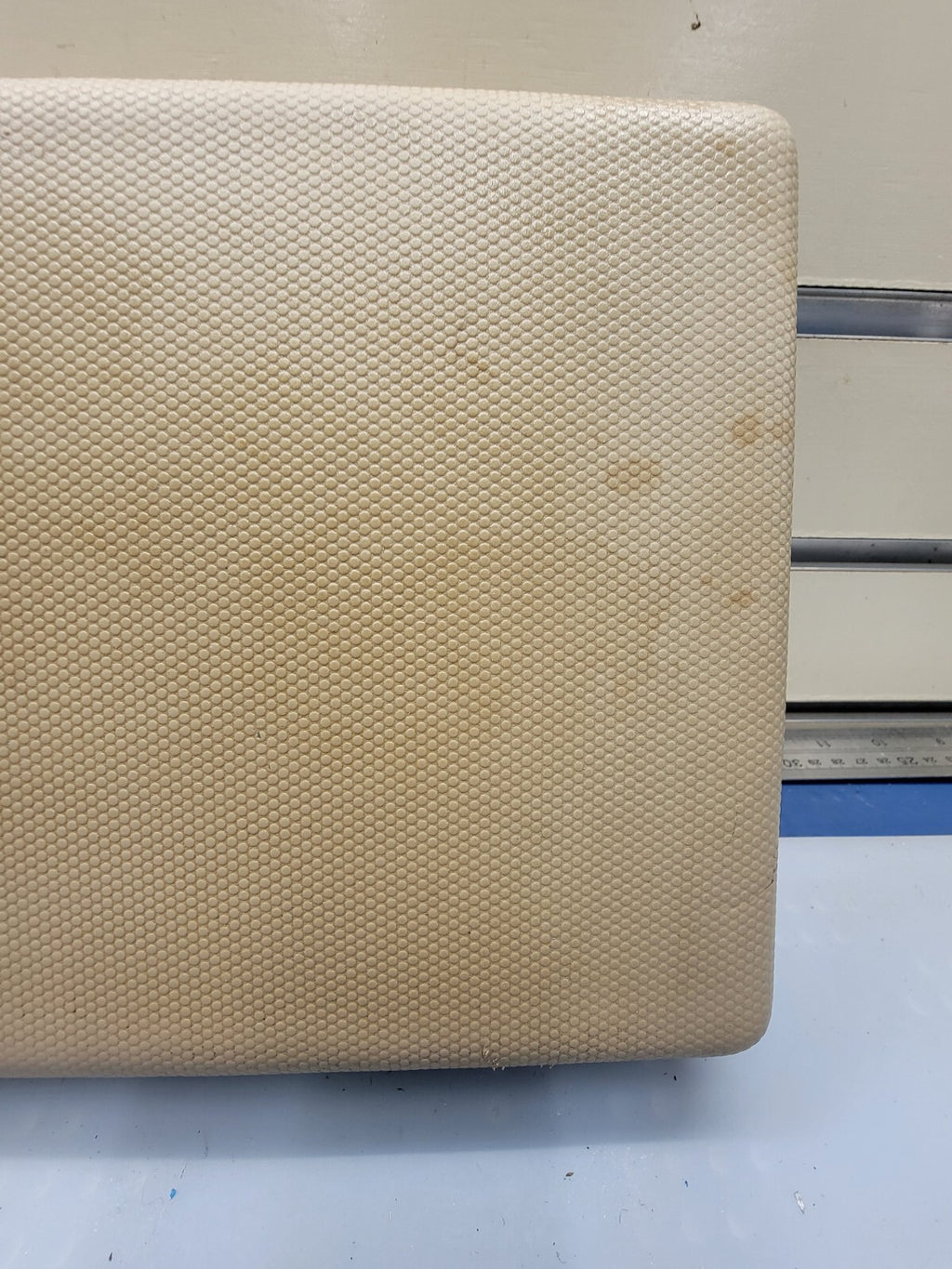 🔥08-12 Ford Escape OEM Center Console Lid Cover ARMREST ASSEMBLY TAN