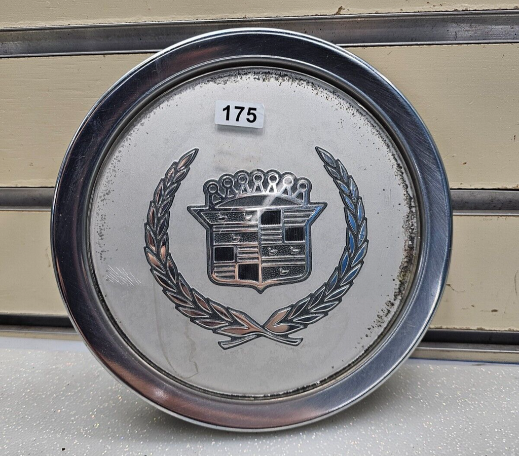 88-91 Cadillac Deville Front Rear LH/RH Wheel Center Cap Hubcap Silver Lower OEM