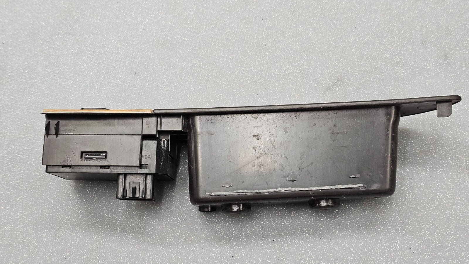 🔥05-09 Uplander Terraza Left Driver Door Master Window Switch Power Black/Wood
