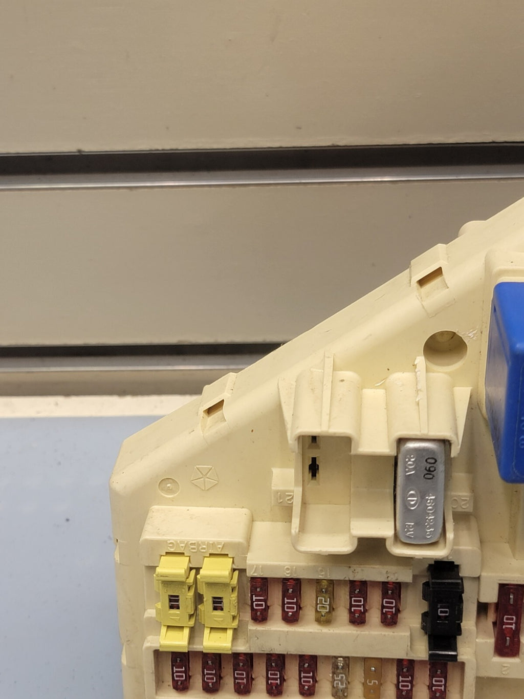 🔥1998-2002 Dodge Ram 1500 2500 3500 interior Dash CABIN Fuse box panel OEM