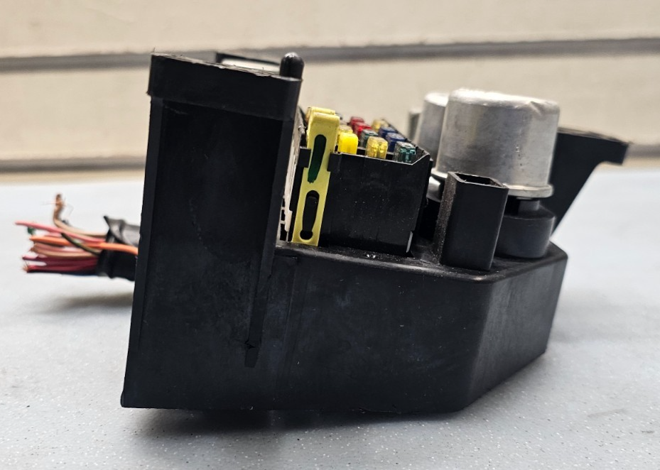 94-97 Dodge Ram Fuse Box Power Body Control Module Relay Under Dash Junction Box