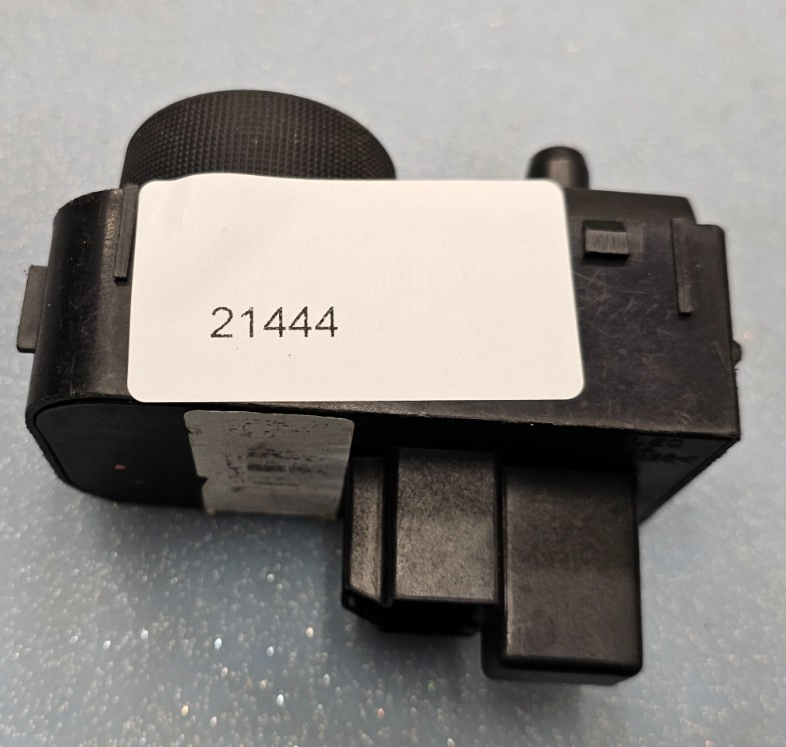 🔥07-14 Silverado Sierra Headlight Head Lamp Transfer Case Control Switch Black
