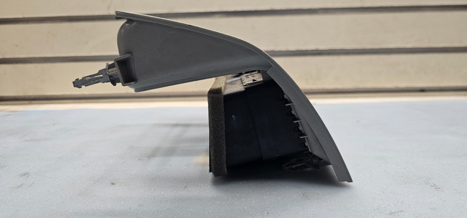 🔥08-12 ESCAPE MARINER TRIBUTE CENTER DASH BEZEL TRIM A/C AIR VENTS TAN OEM