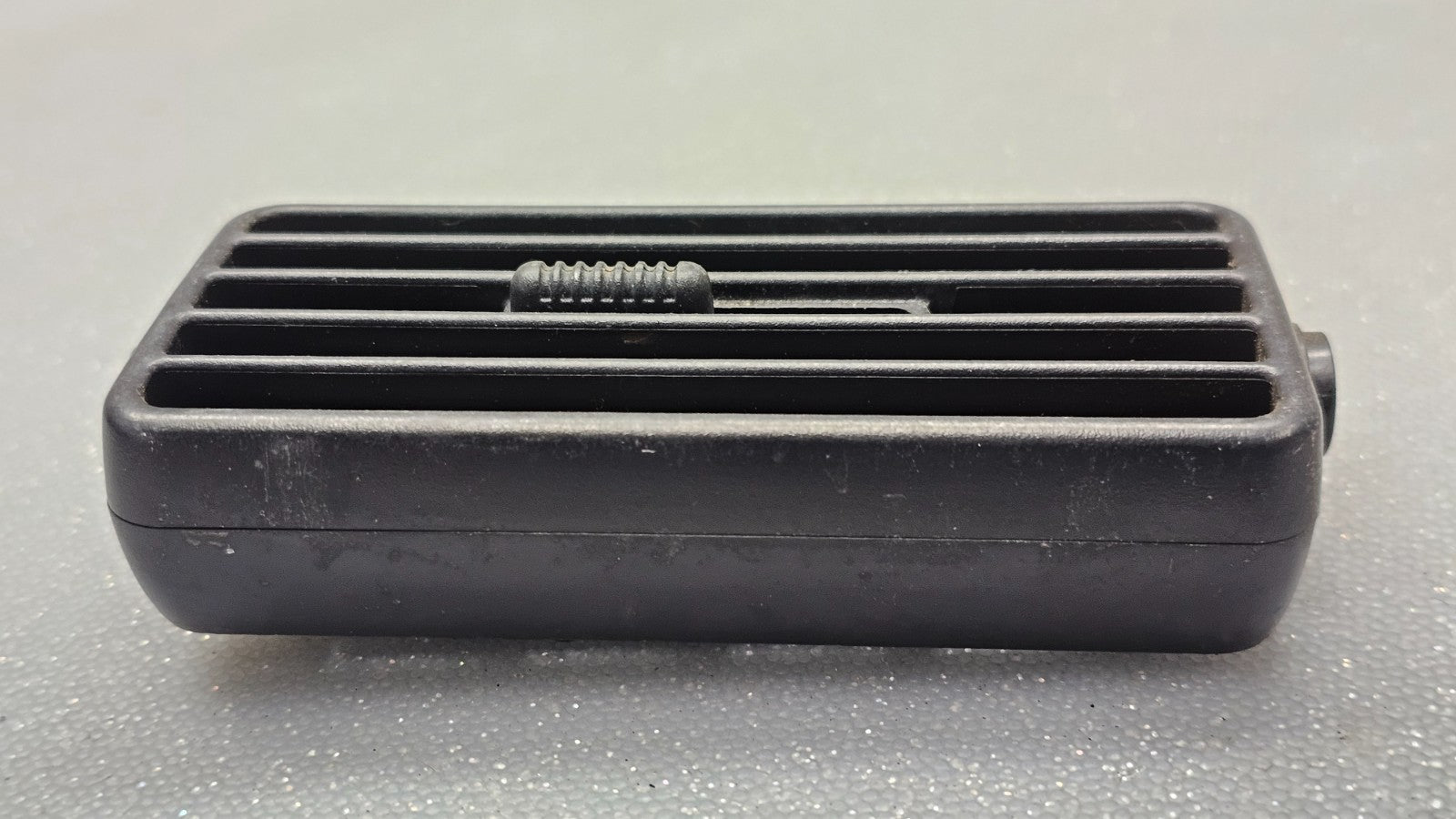 🔥05-07 FORD FOCUS CENTER DASH A/C AC HVAC AIR VENT HEATER PANEL BLACK