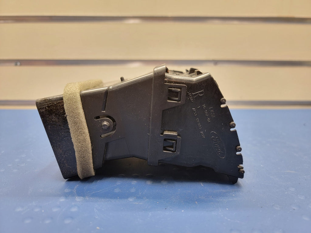 🔥2010 -2012 Ford Fusion Mercury Milan RIGHT Passenger Side Center Air Vent OEM