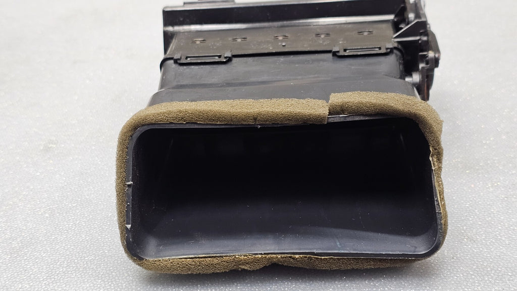 🔥06-09 Fusion Milan Dash Center Right Passenger Air Vent A/C AC Heater Panel