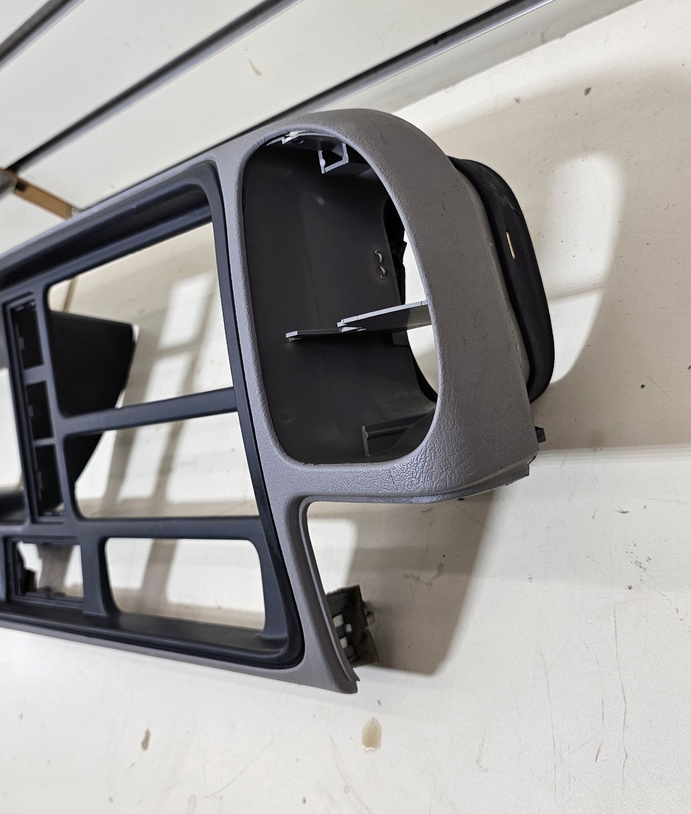 95-99 CHEVY GMC TRUCK SILVERADO CK Cluster Speedometer Dash Bezel Gray/Black C3