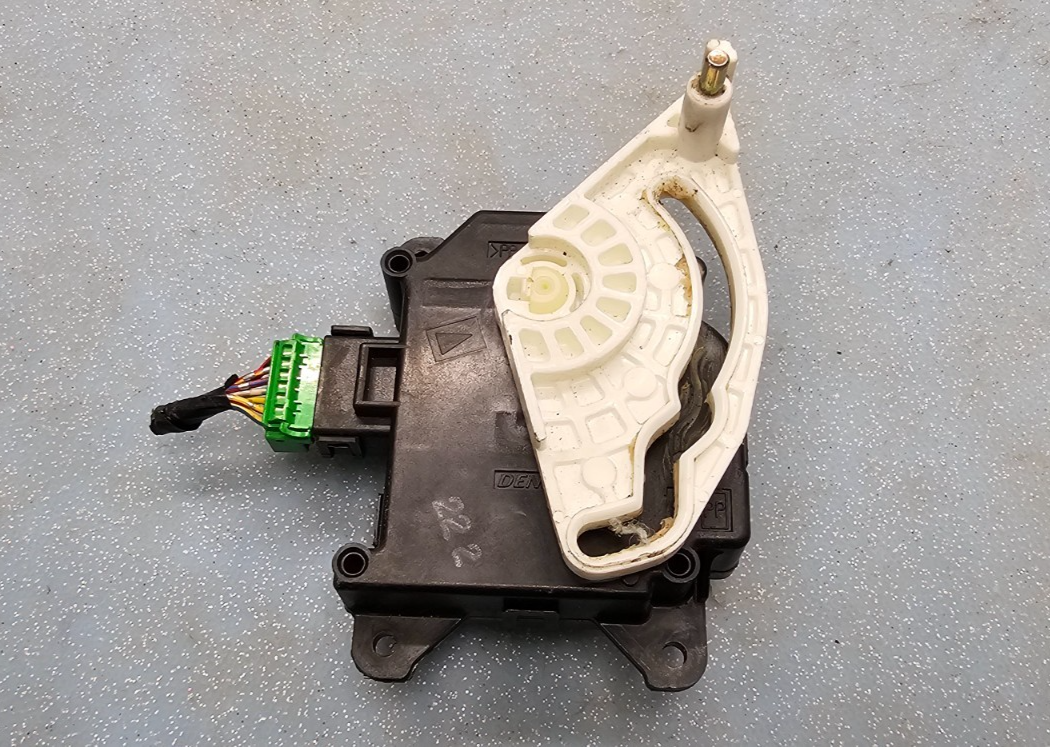 🔥03-07 Honda Accord 4dr  climate front right Air Blend Door actuator MODE OEM