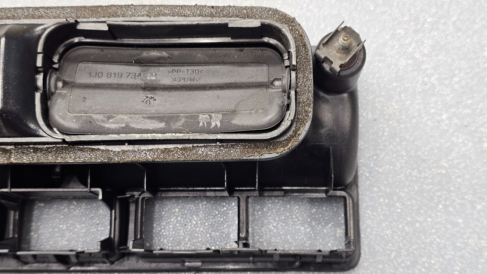 🔥97-06 VW GOLF CENTER DASH AC HEATER WARMER INTERIOR AIR VENT GRILLE OEM