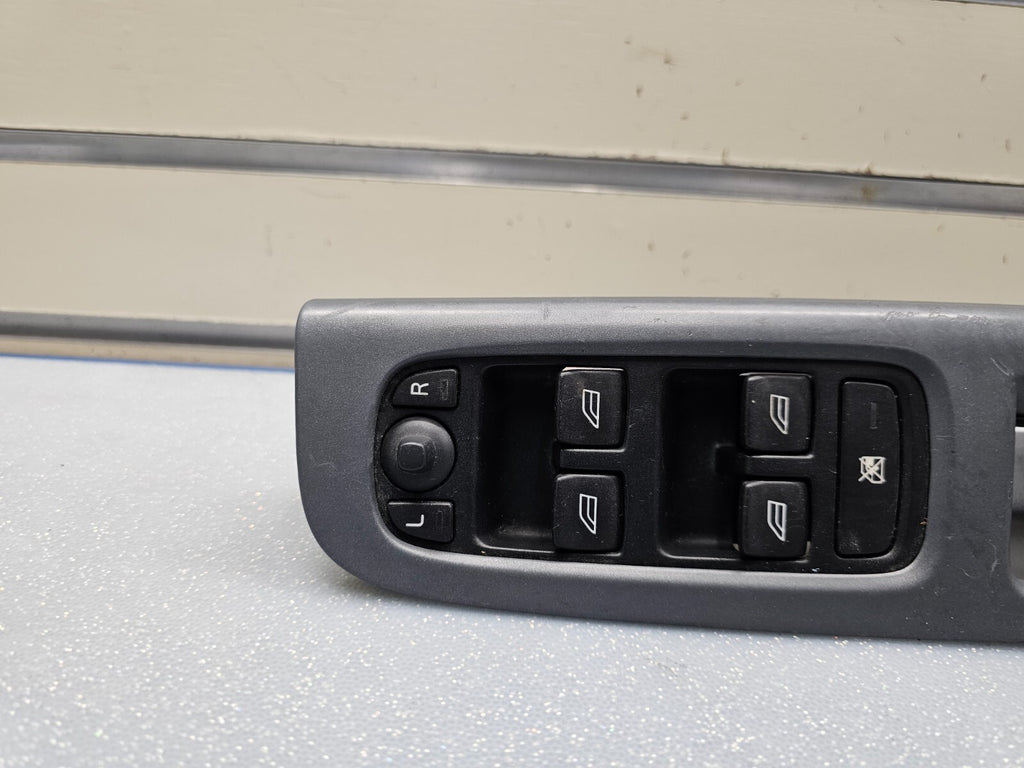 🔥04-07 VOLVO S40 V50 LEFT DRIVER DOOR WINDOW CONTROL SWITCH ASSEMBLY GRAY OEM