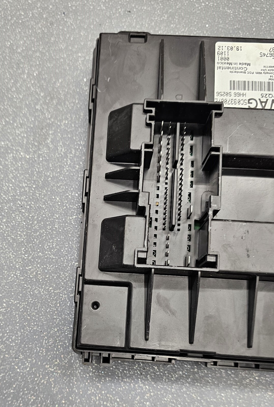 11-14 VolksWagen VW Jetta Front Body Computer Control Module BCM BCU Unit OEM