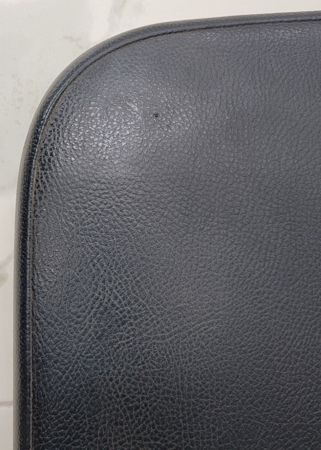 02-08 Dodge RAM Center Console Jump Seat ARMREST Cover Lid Leather Dark BLUE JS7