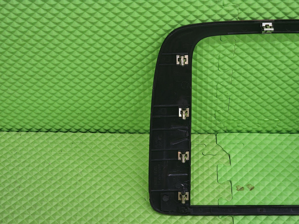 🔥07-13 SUBURBAN TAHOE YUKON CENTER DASH RADIO BEZEL TRIM WOODGRAIN