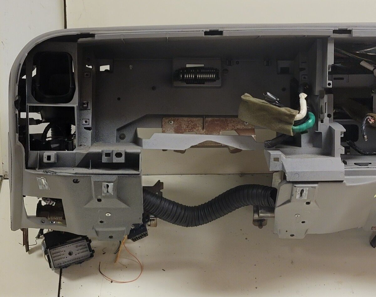 🔥95-99 CHEVY GMC SILVERADO C/K Dashboard DASH CORE Frame Mount UP Box GREY DB2