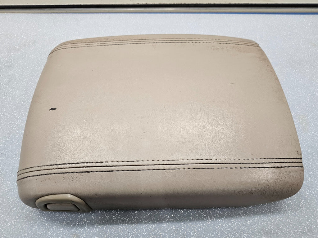 03-06 SILVERADO SIERRA Center Console Armrest Lid Storage Cover Assembly TAN L8