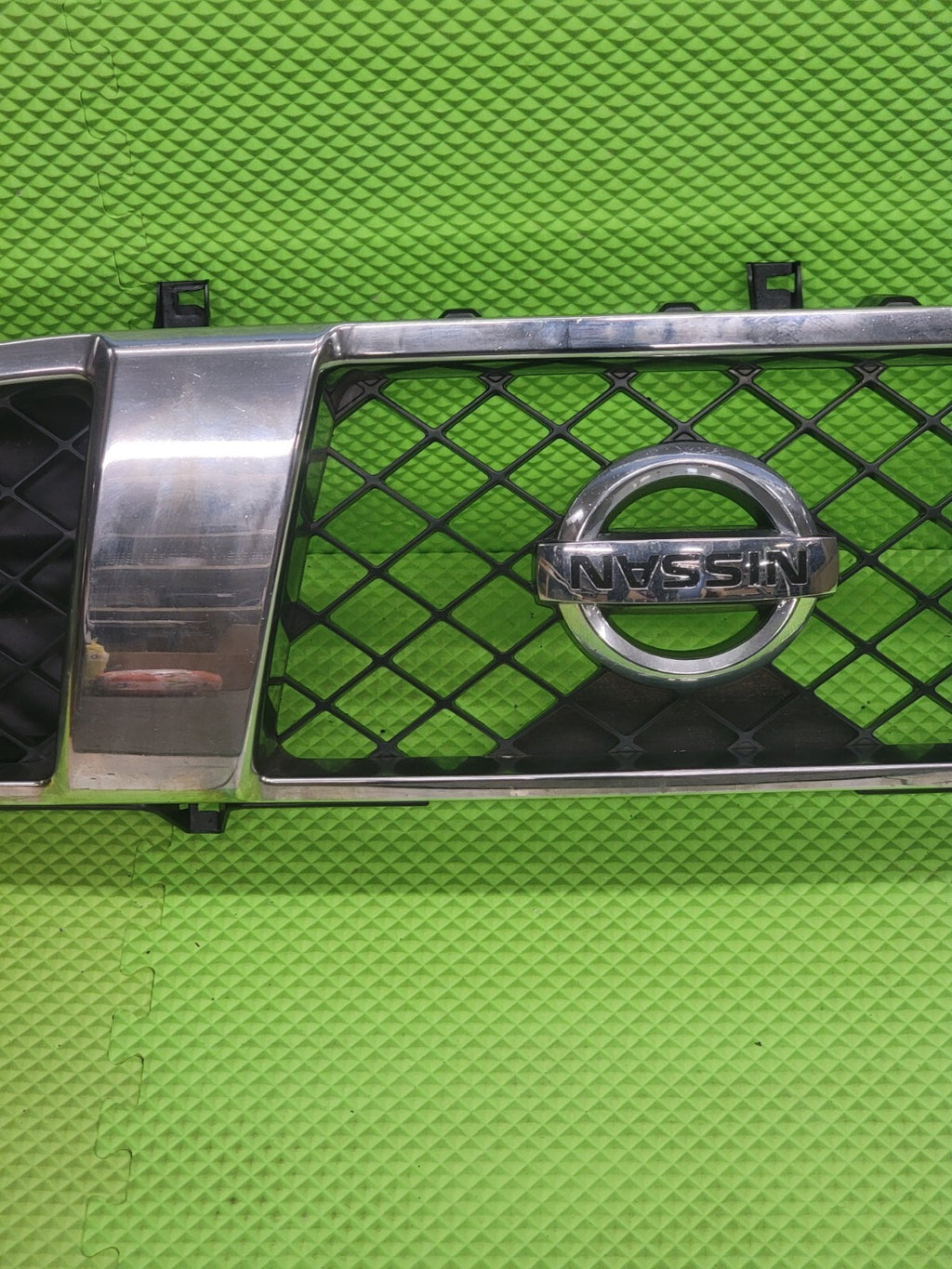 🔥05-07 NISSAN PATHFINDER FRONT GRILLE ASSEMBLY COVER INSERT MOLDING CHROME OEM