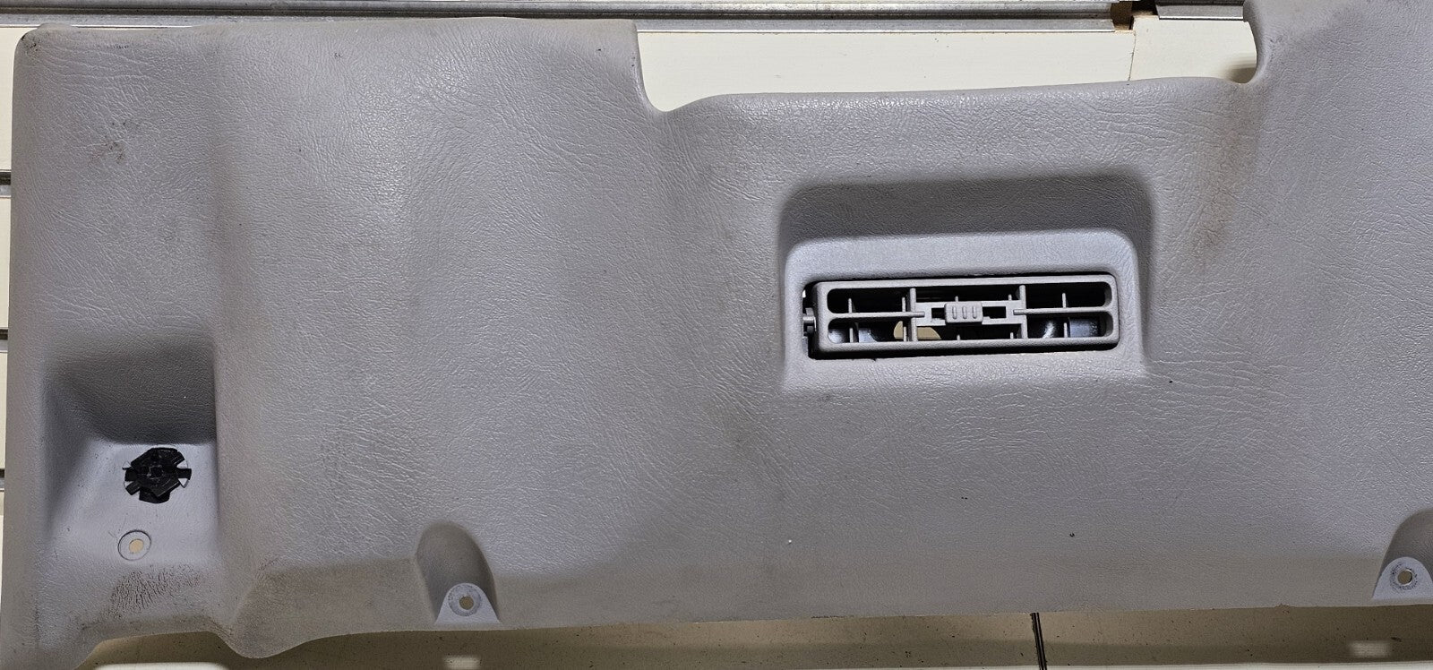 🔥95-99 CHEVY GMC TRUCK CK INSTRUMENT PANEL DASH KNEE BOLSTER PANEL GRAY OEM
